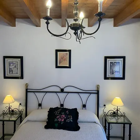 Piedra Dorada Holiday home *