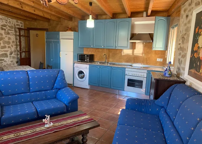 Semesterbostad Piedra Dorada *